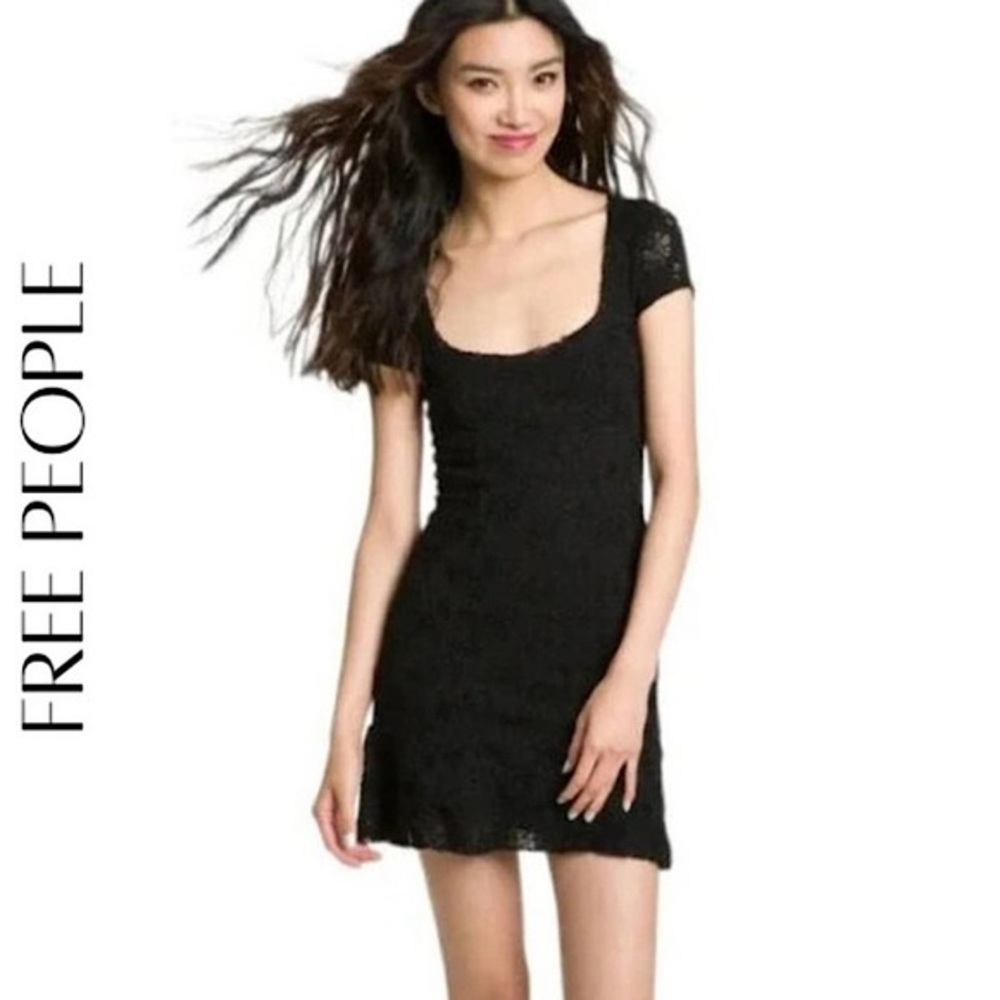 FREE PEOPLE Black Daisy Godet Fit & Flare Lace Dress, Small